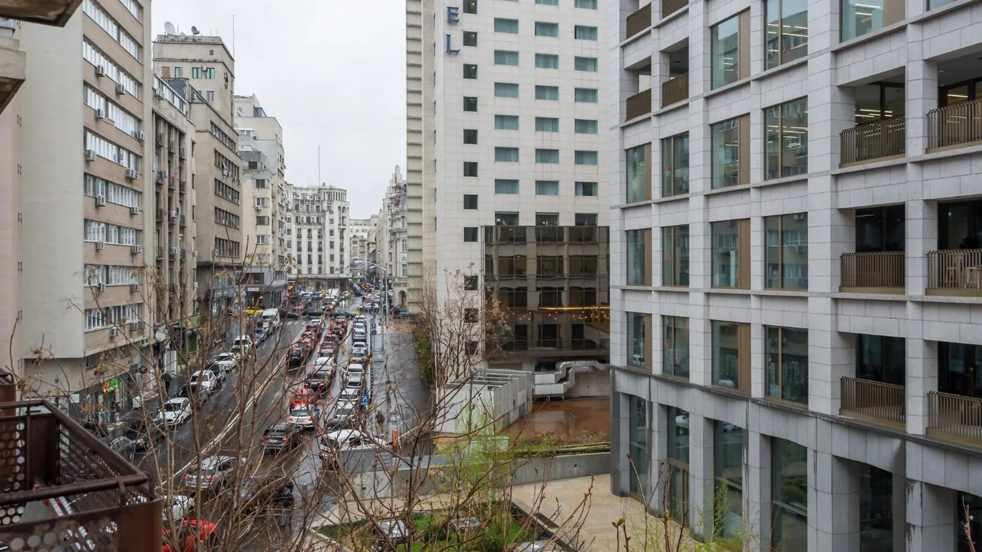 Borealis Calea Victoriei View Netflix Bucharest Apartment