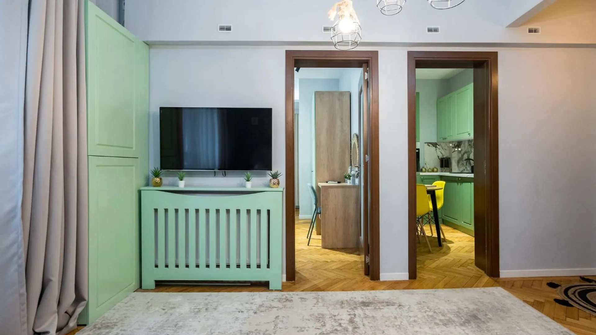 Apartment Borealis Calea Victoriei View Netflix Bucharest Romania